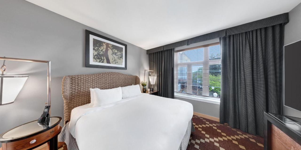 Kimpton Riverplace By Ihg Portland