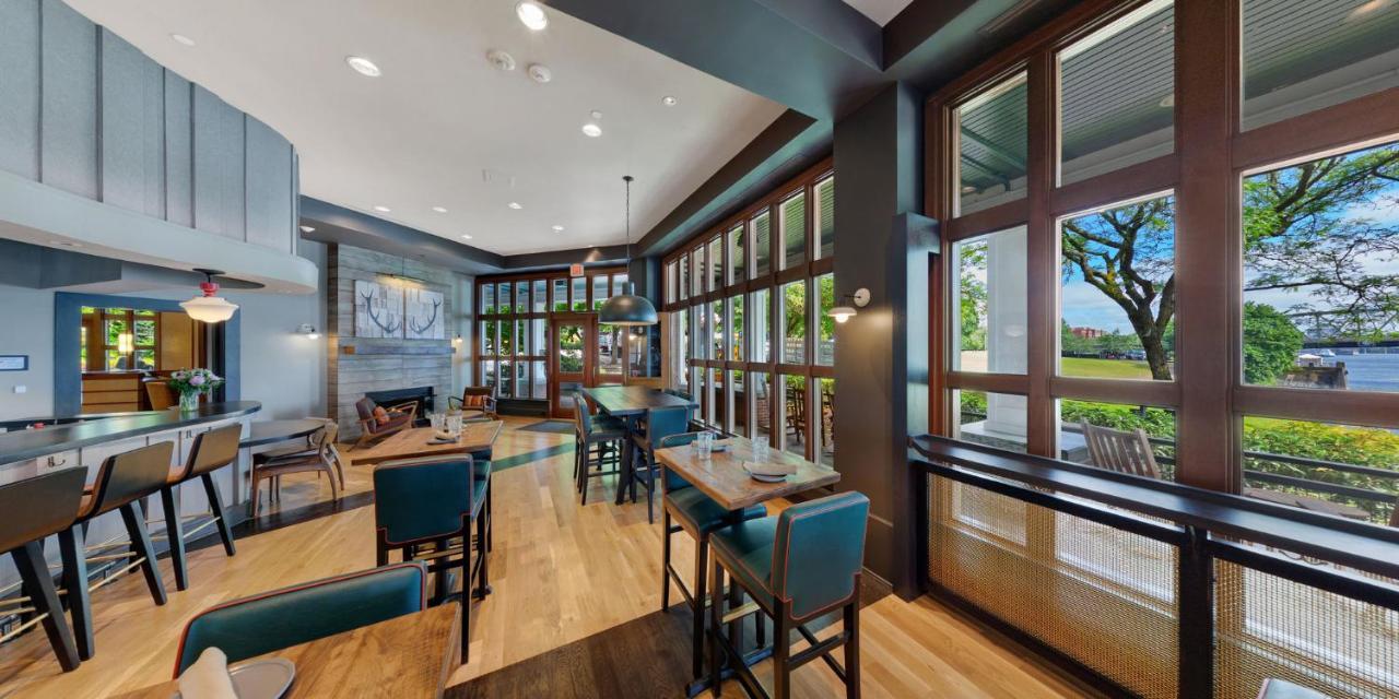 Hotel Kimpton Riverplace By Ihg Portland