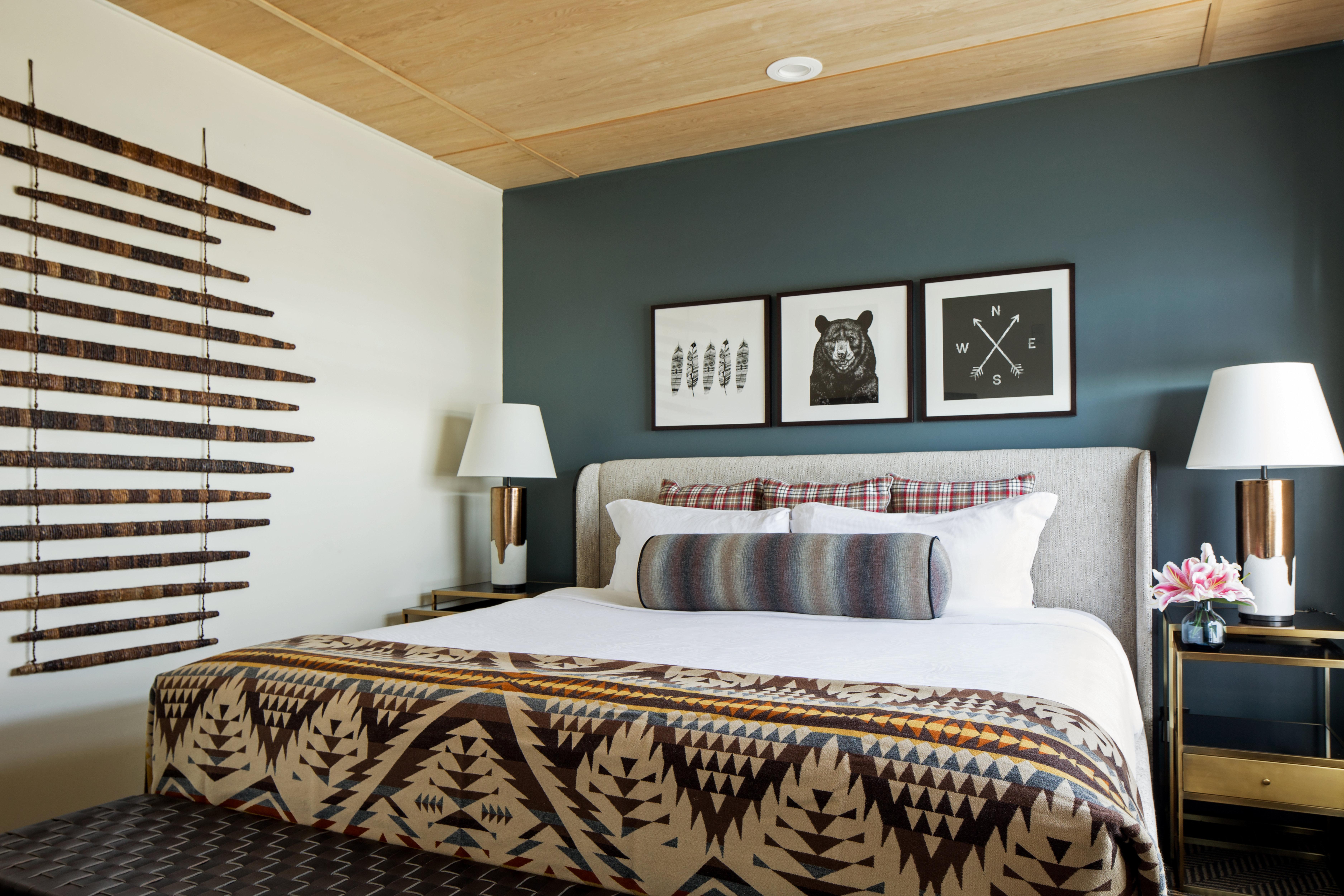 Kimpton Riverplace By Ihg Hotel 4*