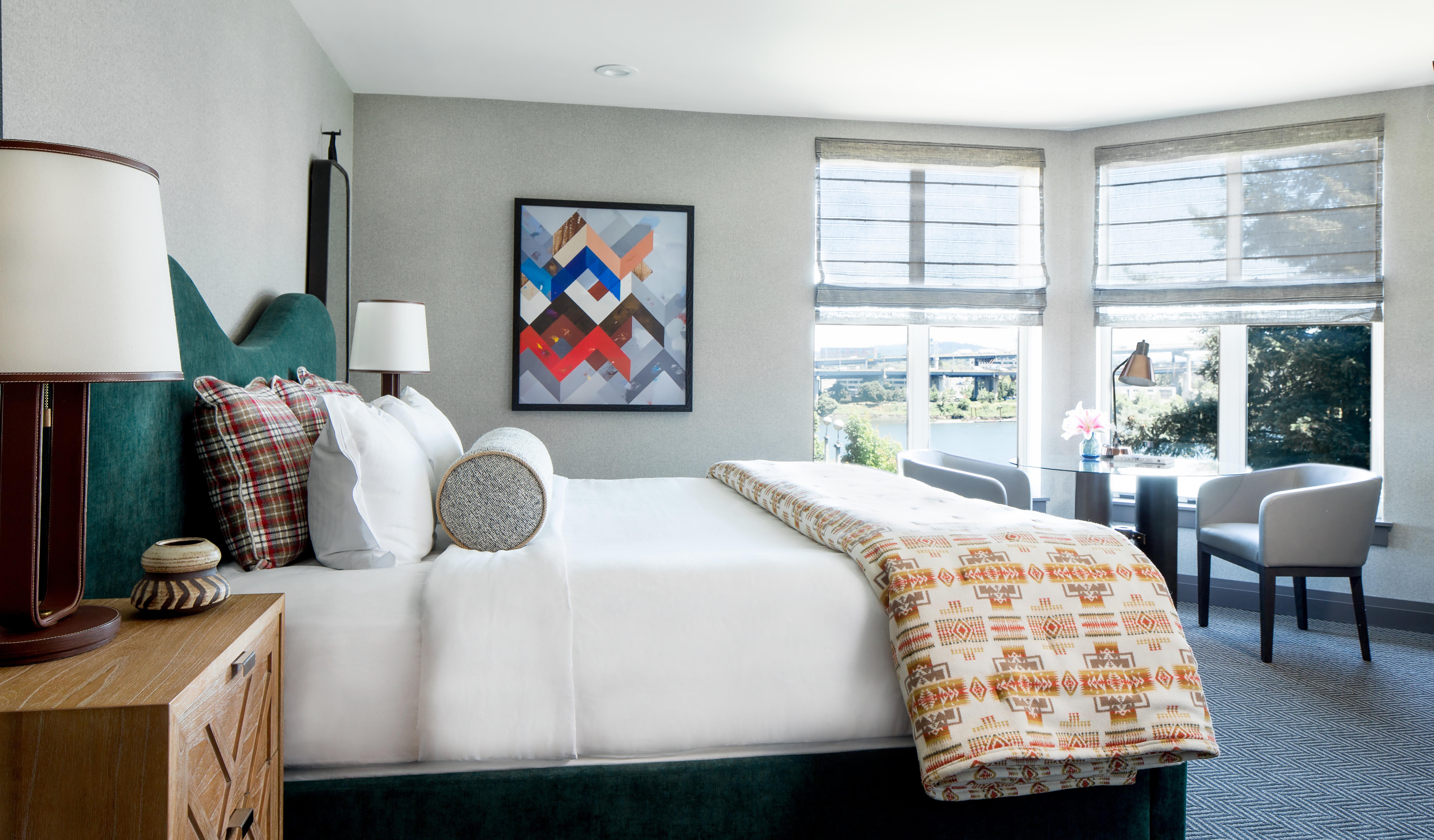 Kimpton Riverplace By Ihg