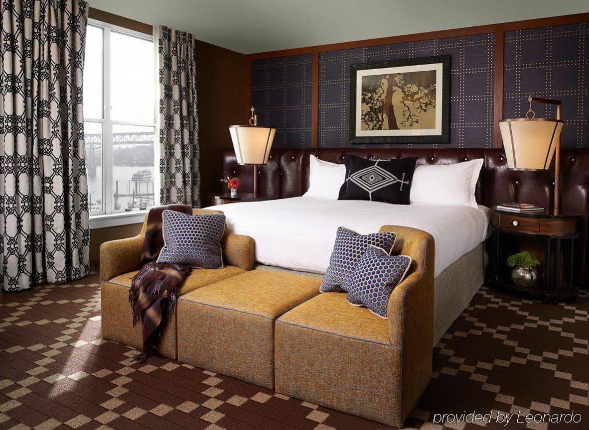 Hotel Kimpton Riverplace By Ihg 4*