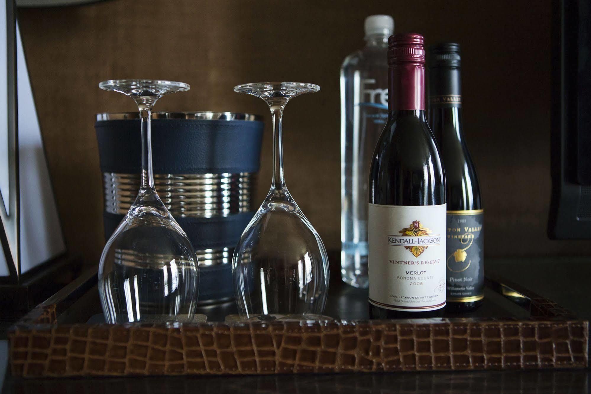 Hotel Kimpton Riverplace By Ihg Portland